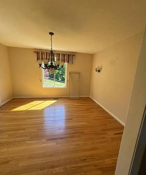 80 Walnut Ct — Photo 22