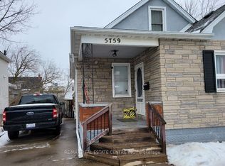 5759 Emery St, Niagara Falls, ON L2G1L8