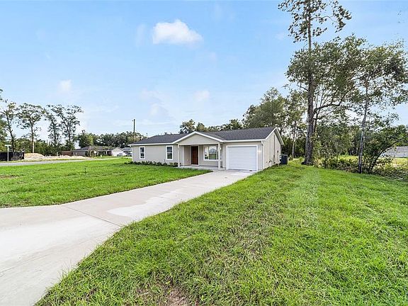 3rd image of 23827 SW Beaver Dr