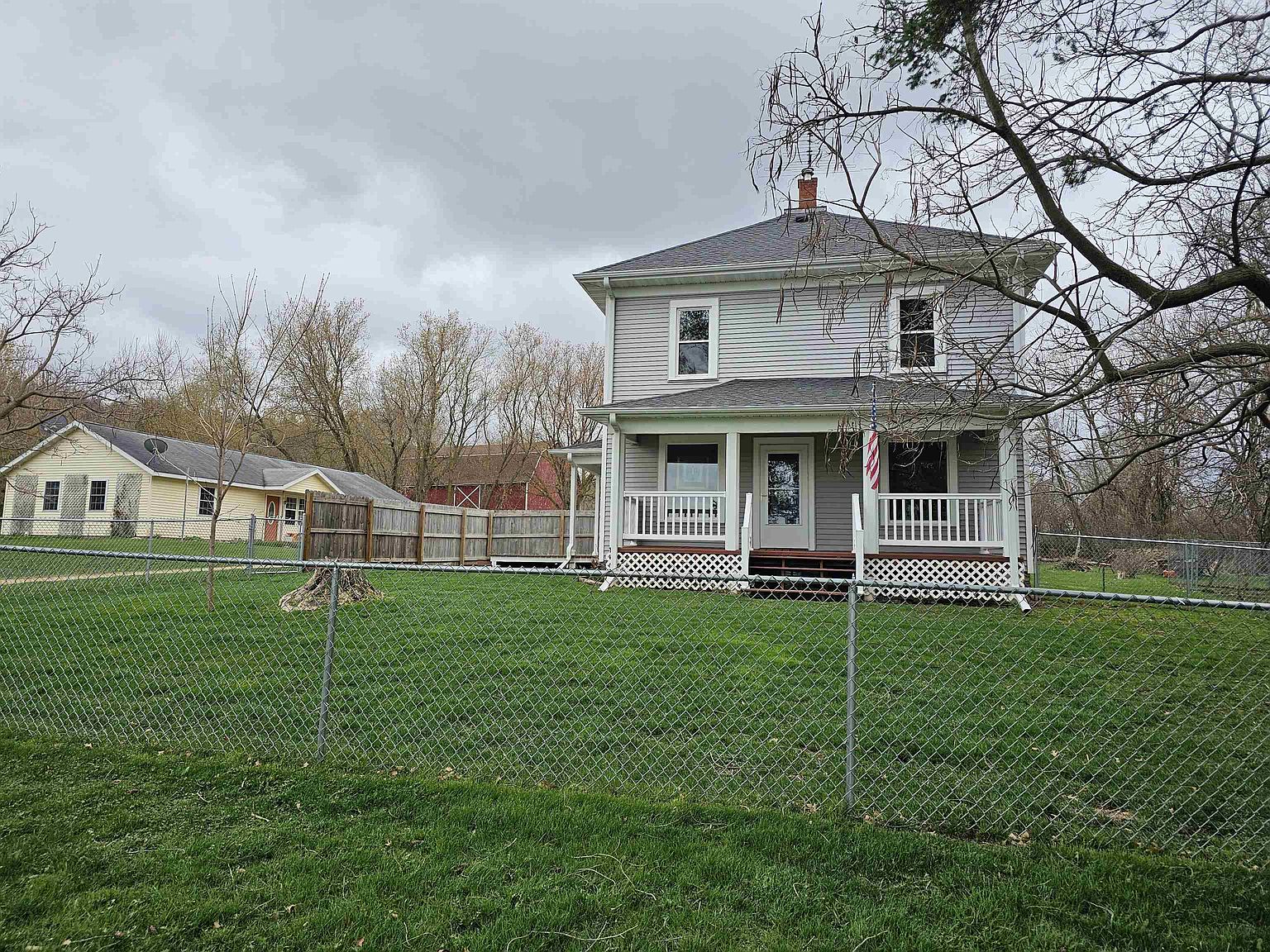 E3437 S Apple Tree Ln, Waupaca, WI 54981 MLS 50285027 Zillow