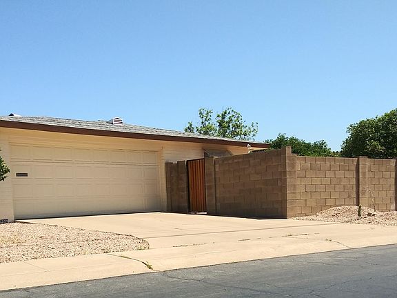 4th image of 5209 E Duncan St