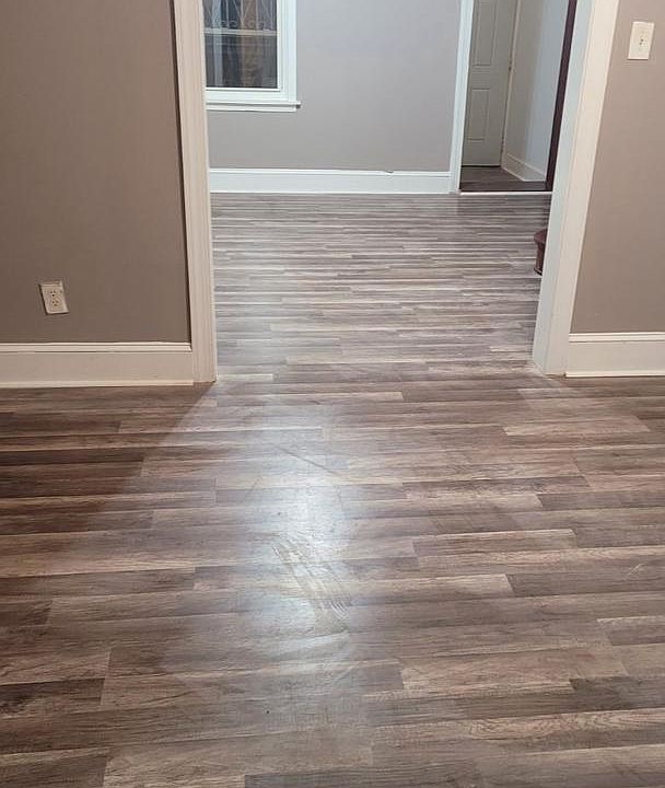 1st image of 6327 Regent St
