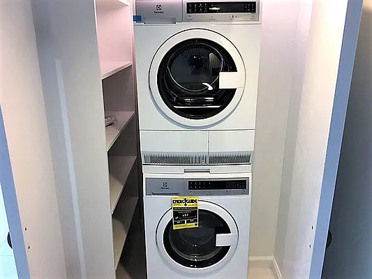 Rented by Nest Seekers International | media 64