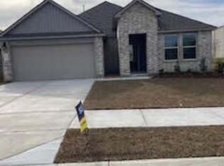 109 Chesson Hill Dr, Broussard, LA 70518