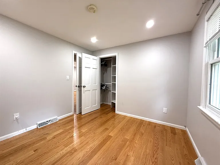 13 Westwood St #1 — Photo 24