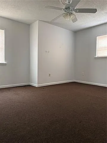 4711 Grammar Ave — Photo 7