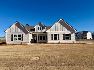 1005 Catherine Dr, Opelika, AL 36801