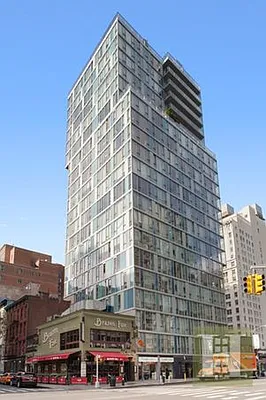 Sold by Halstead Real Estate | media 20