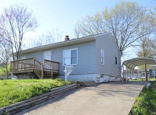 910 Virginia St, Saint Clair, MO 63077