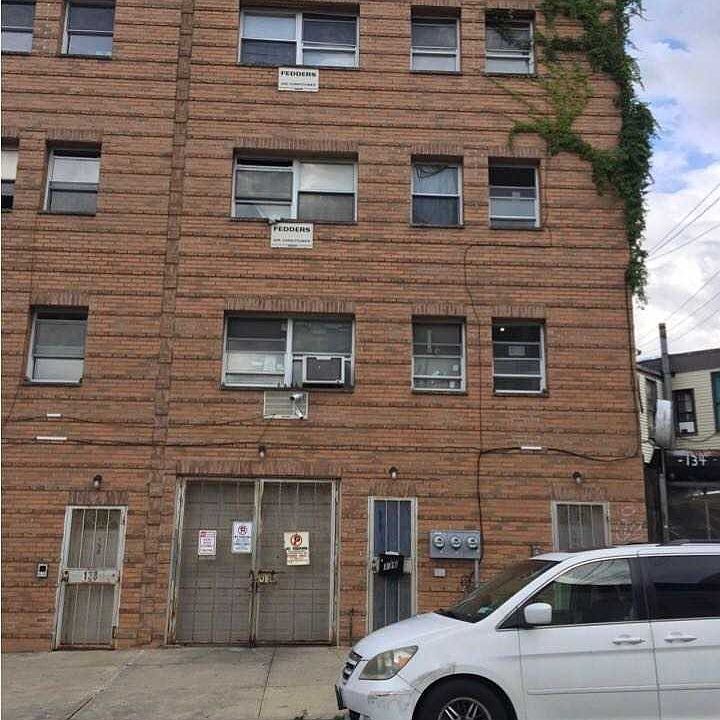 2nd image of 136 Stockholm St
