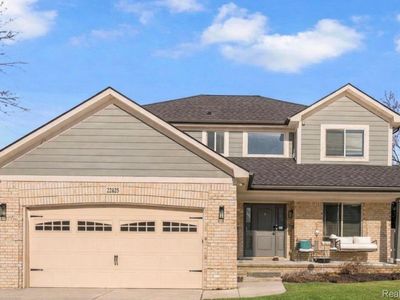 22625 Ridgeway St, Saint Clair Shores, MI, 48080