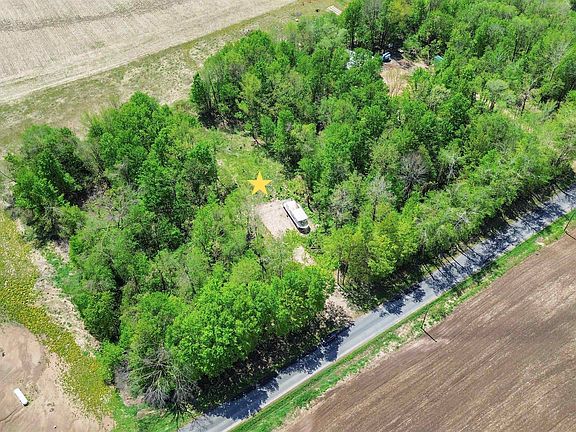 3rd image of 239 Gerbig Rd