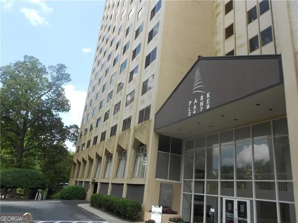 2479 Peachtree Rd NE APT 1103, Atlanta, GA 30305