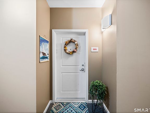 5th image of 400 Bank Street #205