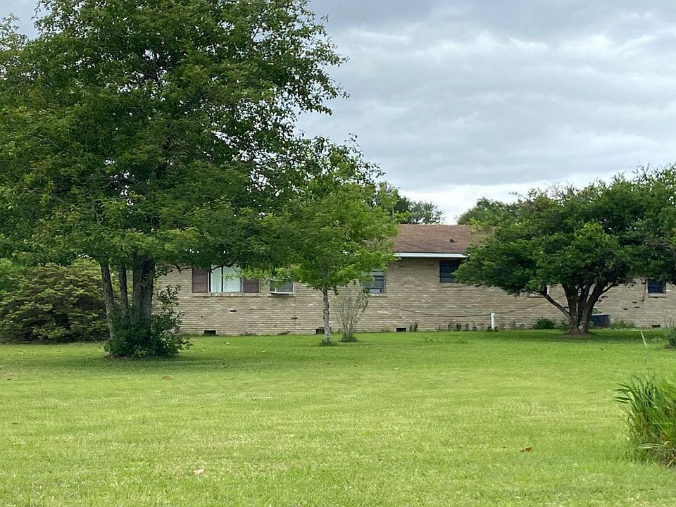 2nd image of 18340 Autry Dr
