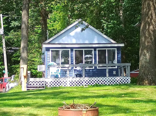 164 Portage Lake Rd, Munith, MI 49259