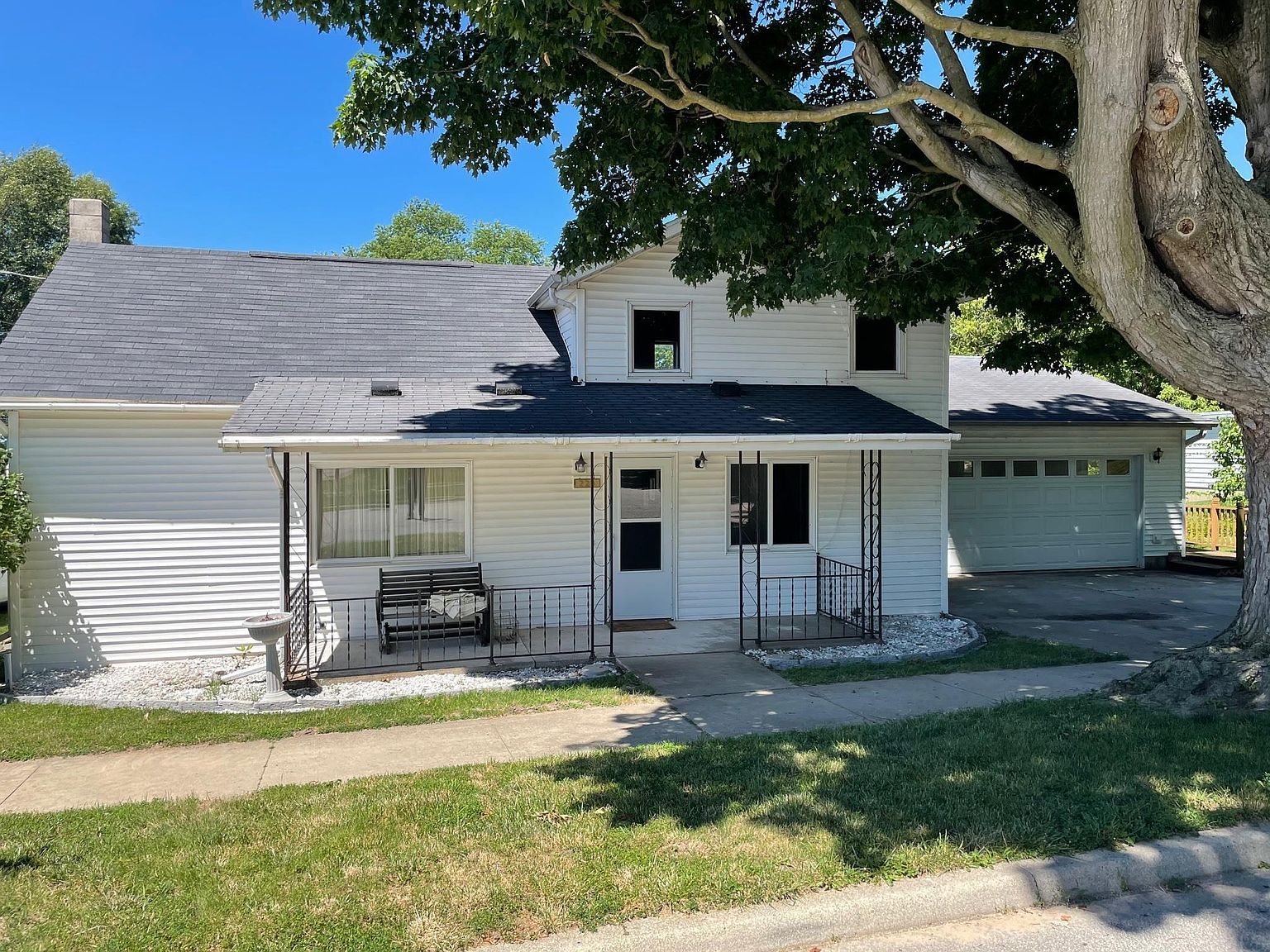 228 S Walnut St, Etna Green, IN 46524 Zillow