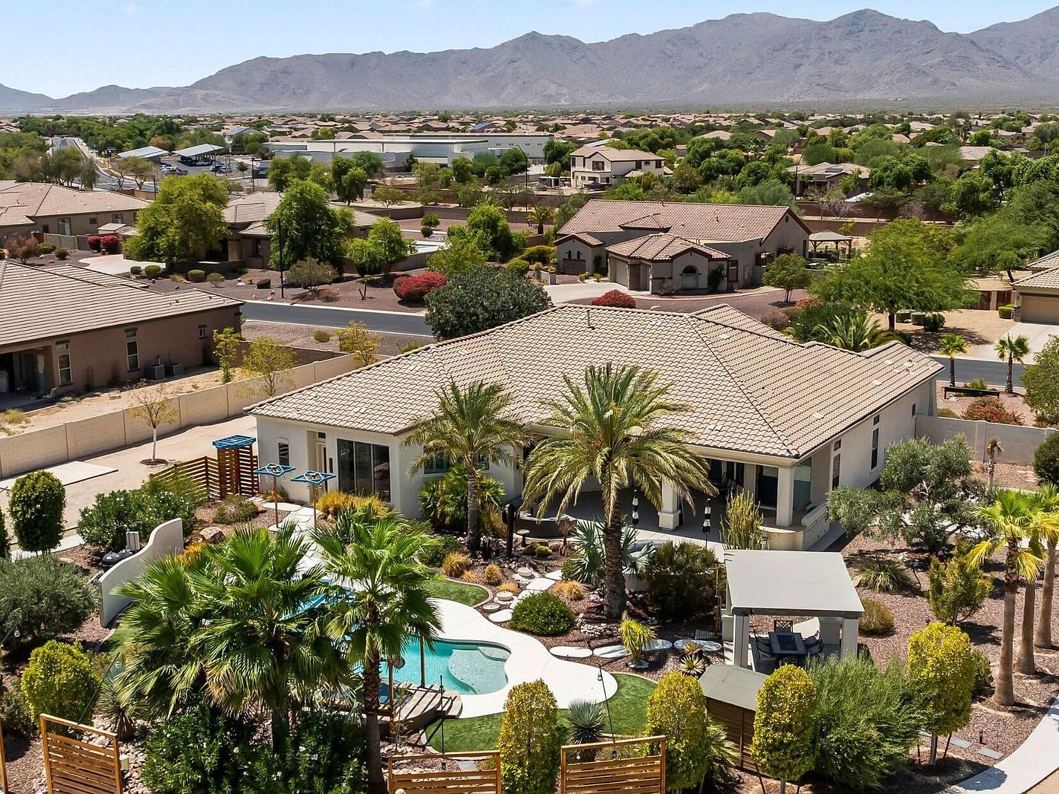 10417 N 180TH Drive, Waddell, AZ 85355 | Zillow