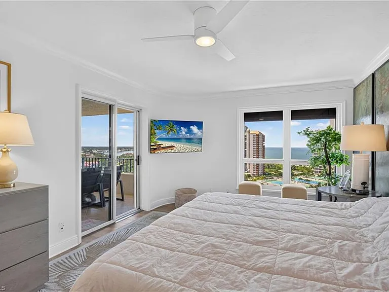 4451 Gulf Shore Blvd N #1604 — Photo 11