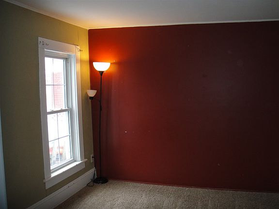 3rd image of 519 Lafayette St