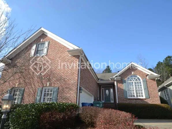 1208 Champions Pointe Dr, Durham, NC 27712