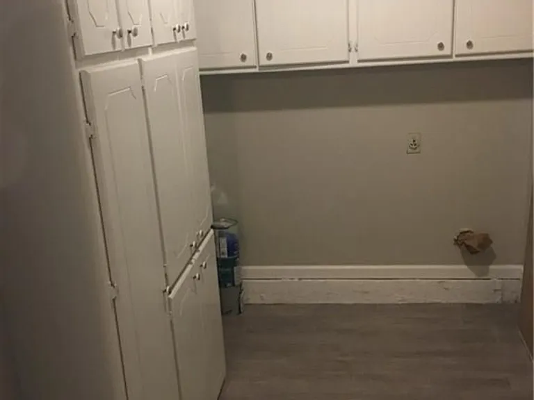 Unit Photo