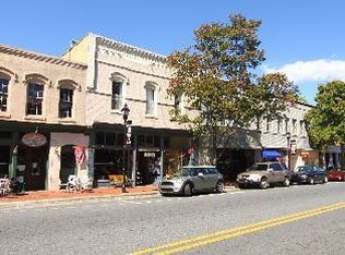 126 S Main St, Davidson, NC 28036