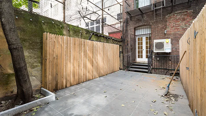 Rented by Triplemint | media 15