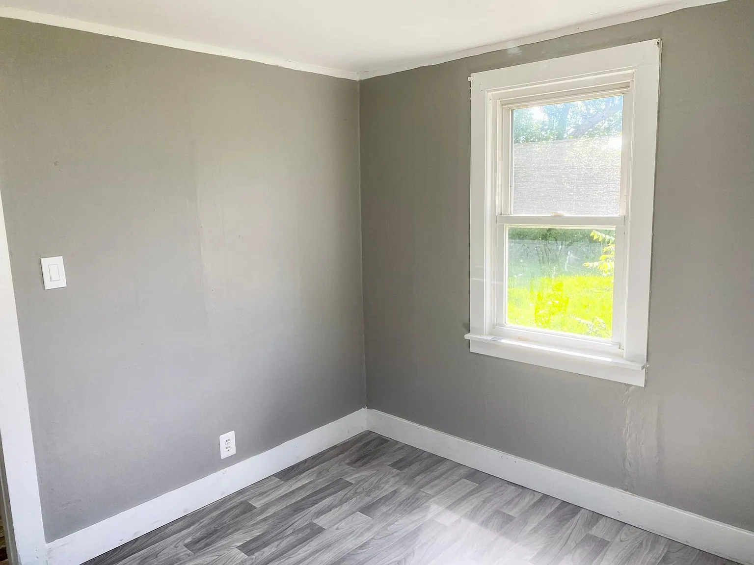 G3439 Larchmont Ave — Photo 4