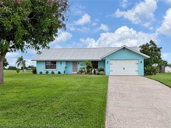 4 Tall Oaks Trl, Lake Placid, FL 33852