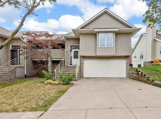821 Westside Dr, Iowa City, IA 52246