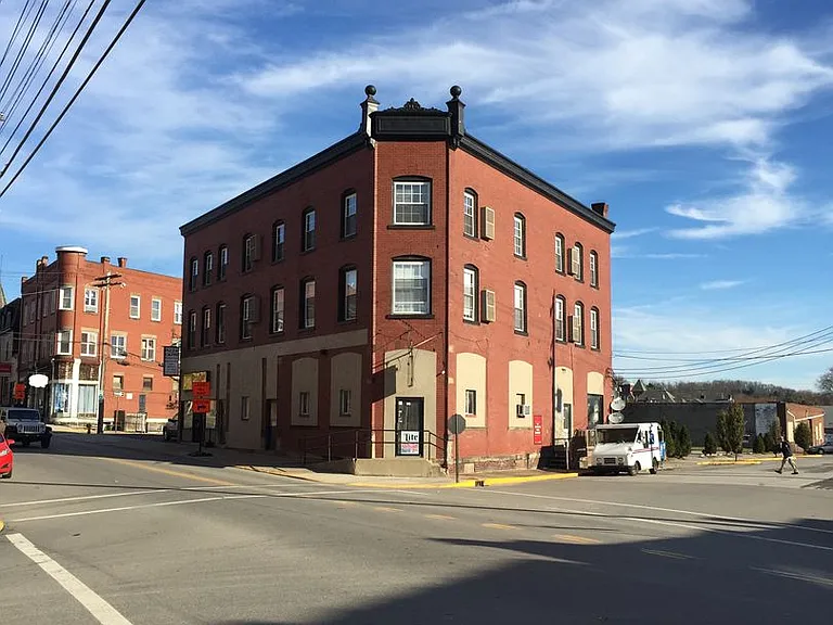 125 S McDonald St #11 — Photo 1