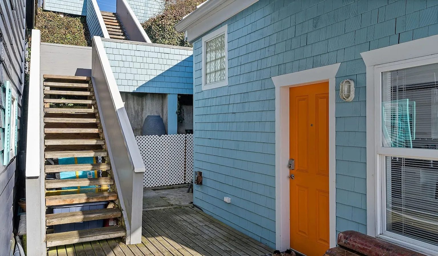 2 bed, 700 sqft, $2,200 — Photo 4