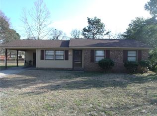 5909 Richfield Ave, Hope Mills, NC 28348