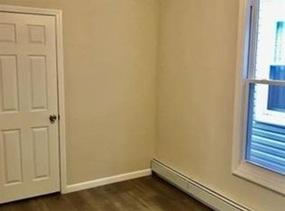 328 Franklin St, Elizabeth, NJ 07206