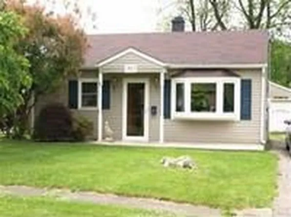 1925 Cardigan St, Niles, OH 44446