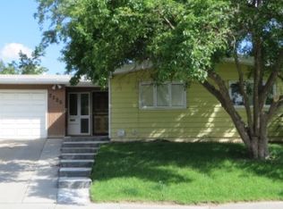 2325 Crescent Ave, Casper, WY 82604