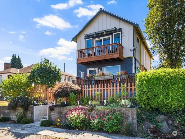 8435 S 112th Street, Seattle, WA 98178