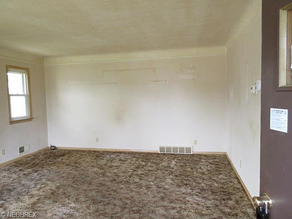 3rd image of 2903 Dellwood Dr
