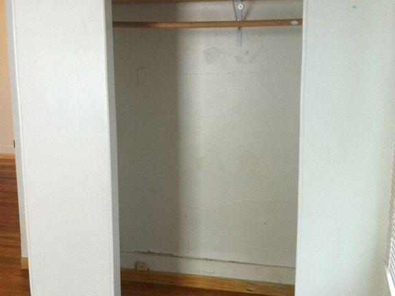 3rd image of 208 Clark St #A