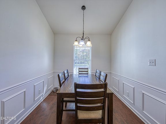 5th image of 8208 Wiebelo Dr