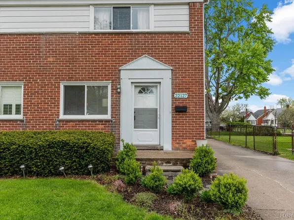 22127 Marter Rd, Saint Clair Shores, MI 48080