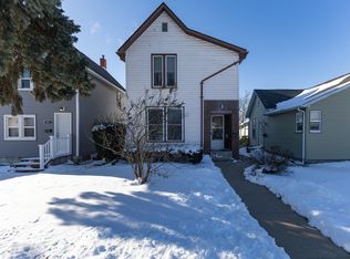 653 2nd Ave S, Clinton, IA 52732