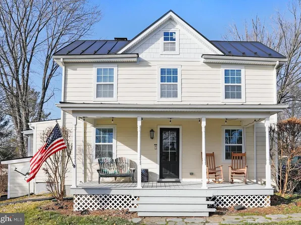 511A E East St, Purcellville, VA 20132
