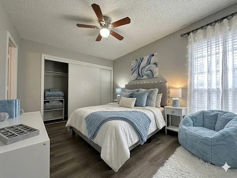 3929 Dover Dr #3929D — Photo 10