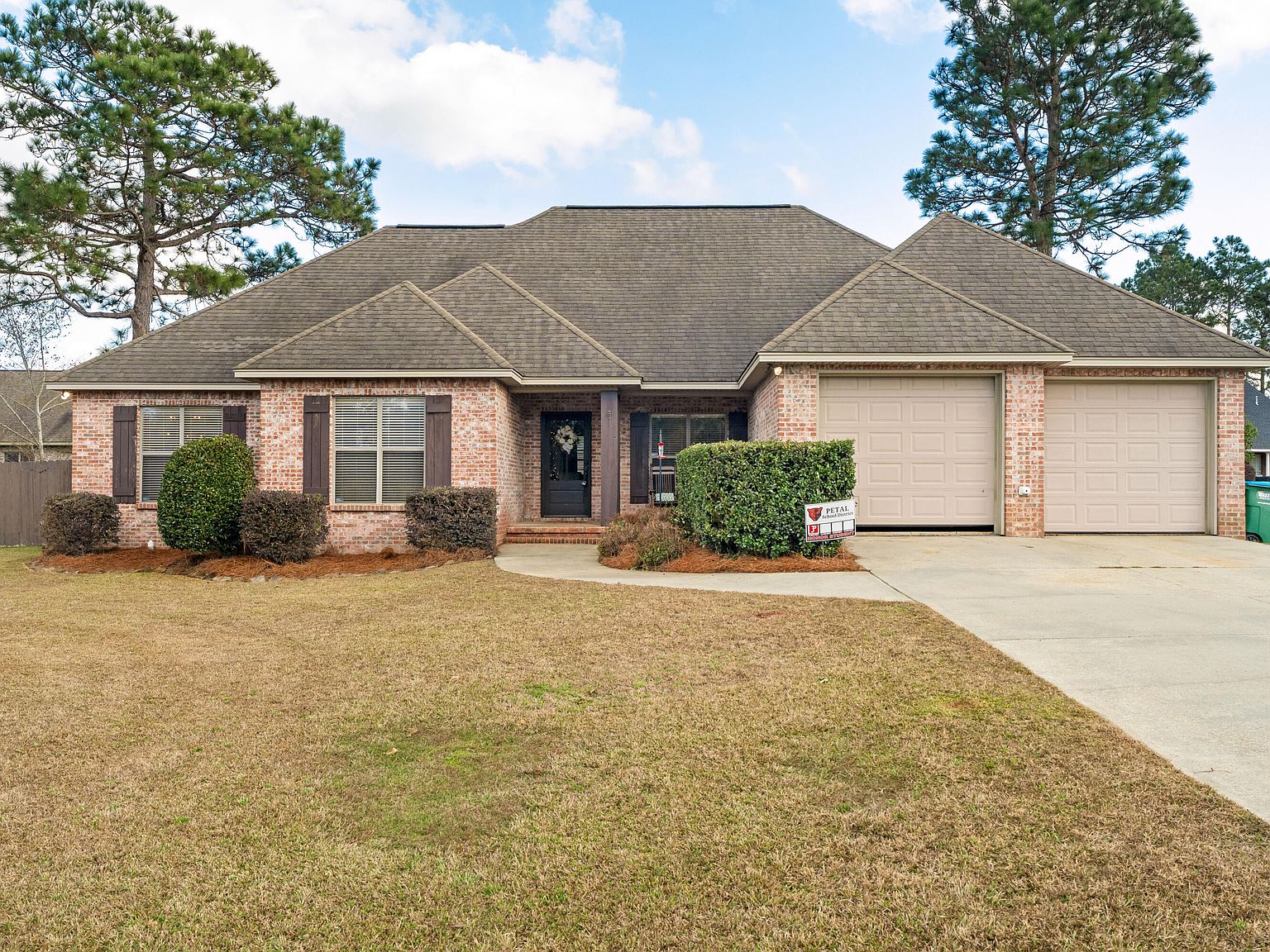 26 Tee Time Dr, Petal, MS 39465 | Zillow