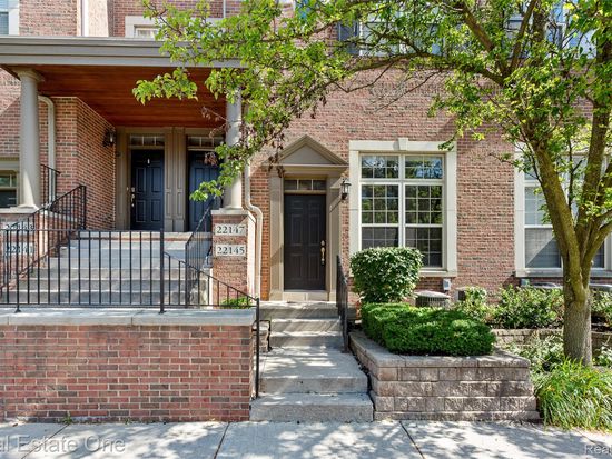 22145 W Village Dr, Dearborn, MI 48124