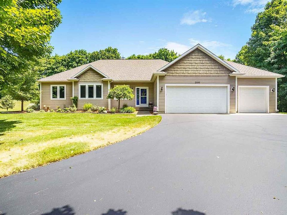 1st image of 2690 Blue Meadow Dr