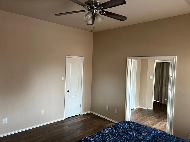 6300 Spring Ranch Dr — Photo 10