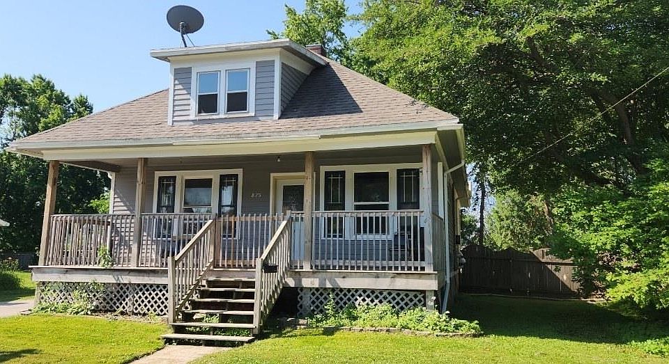 1st image of 875 Kellogg St